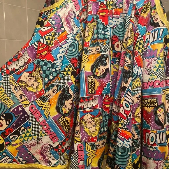 Colorful Comic Print Women Skirt - your superhero’s in one pretty bespoke piece - Picture 2 of 7